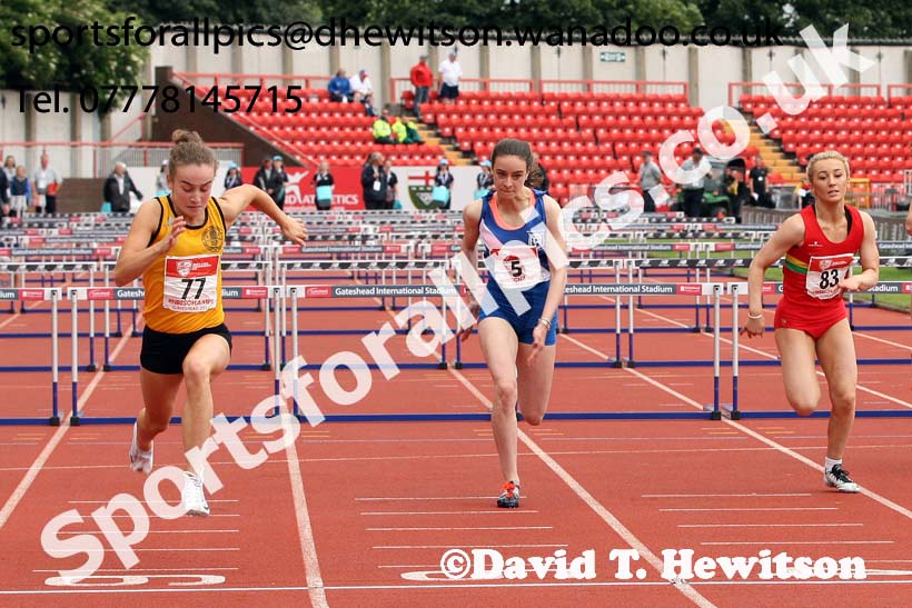 Inter girls 80 metres hurdles, English Schools Track and Field. Photo: David T. Hewitson/Sports for All Pics